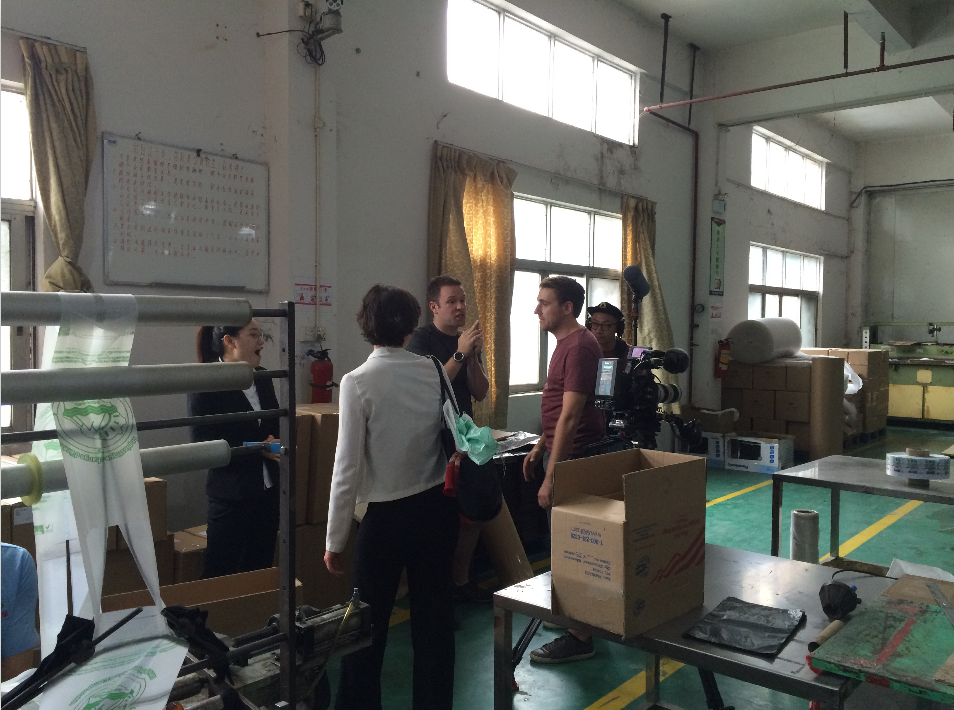 阿里巴巴携手英国CNBC频道到我司拍摄取景